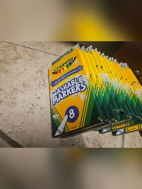 Crayola, Ultra-Clean Washable Markers, Fine Line, 8 Colors, 15 Boxes New Unused